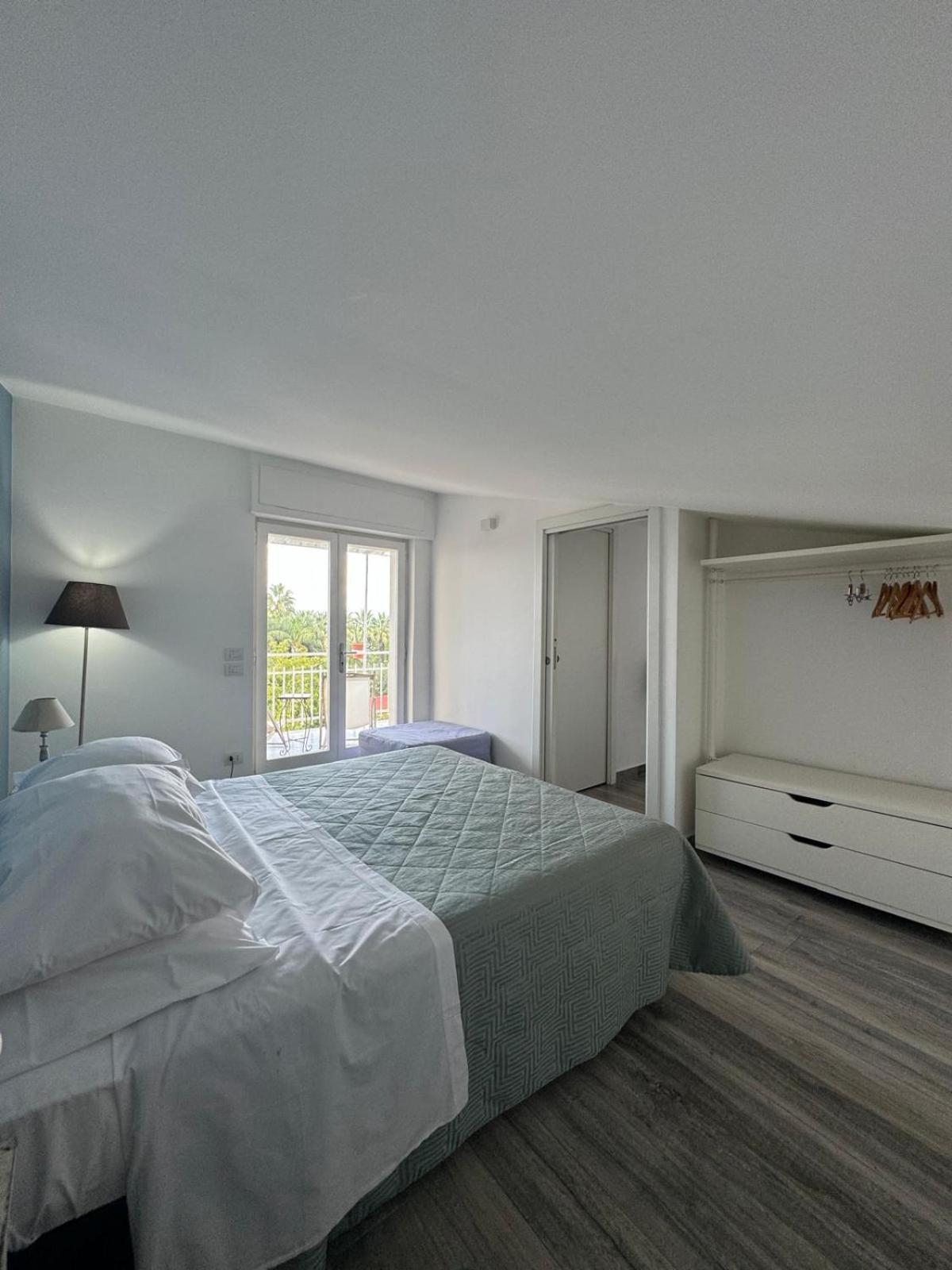 Reggine Holiday Apartments Sant'Agnello Exterior foto